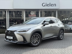 Lexus NX - 450h+ Launch Edition | Groot scherm, Stoelventilatie, Stuurverwarming, Dodehoekherkenning,