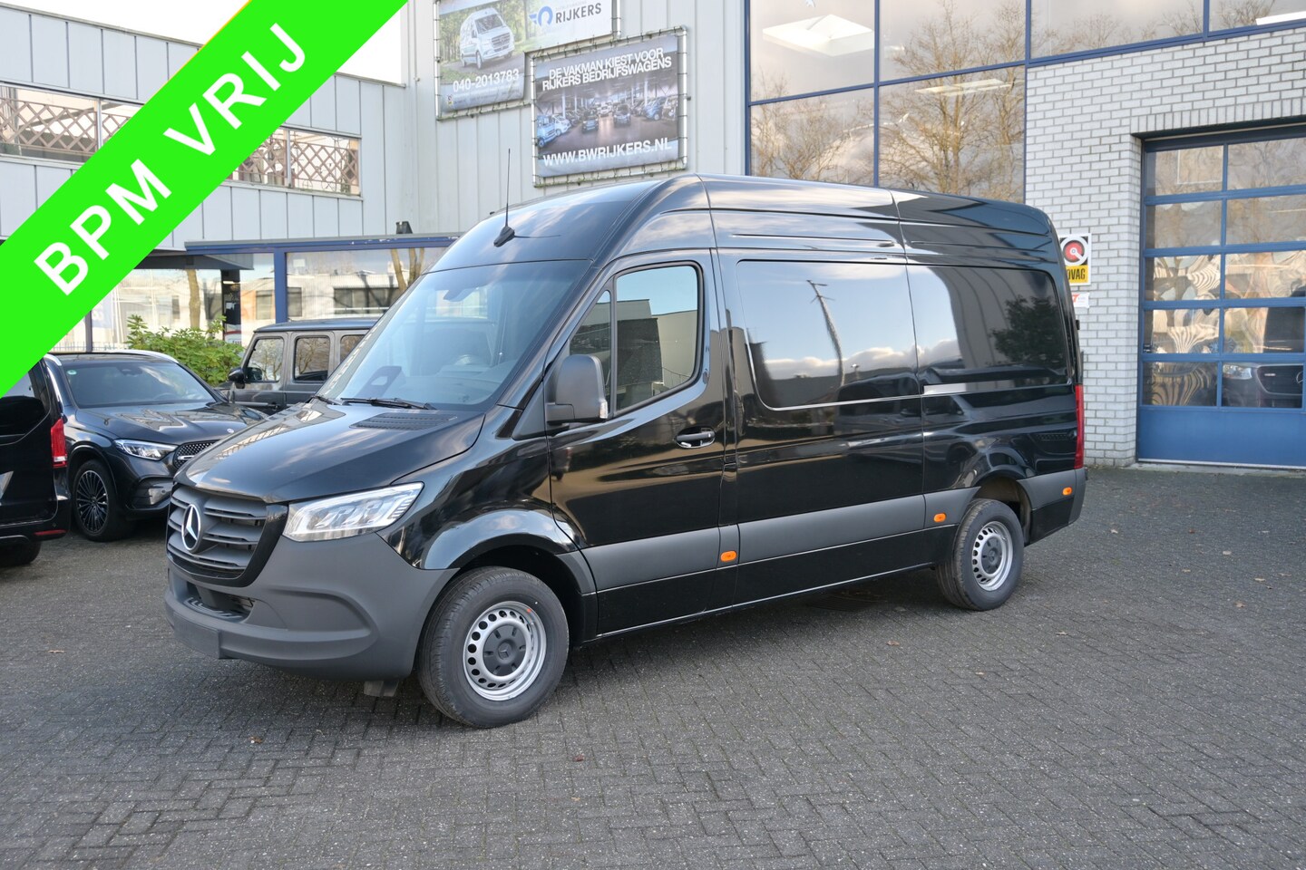 Mercedes-Benz Sprinter - 317 CDI L2H2 PRO 3500 kg trekgewicht, LED koplampen, Smartphone integratiepakket - AutoWereld.nl