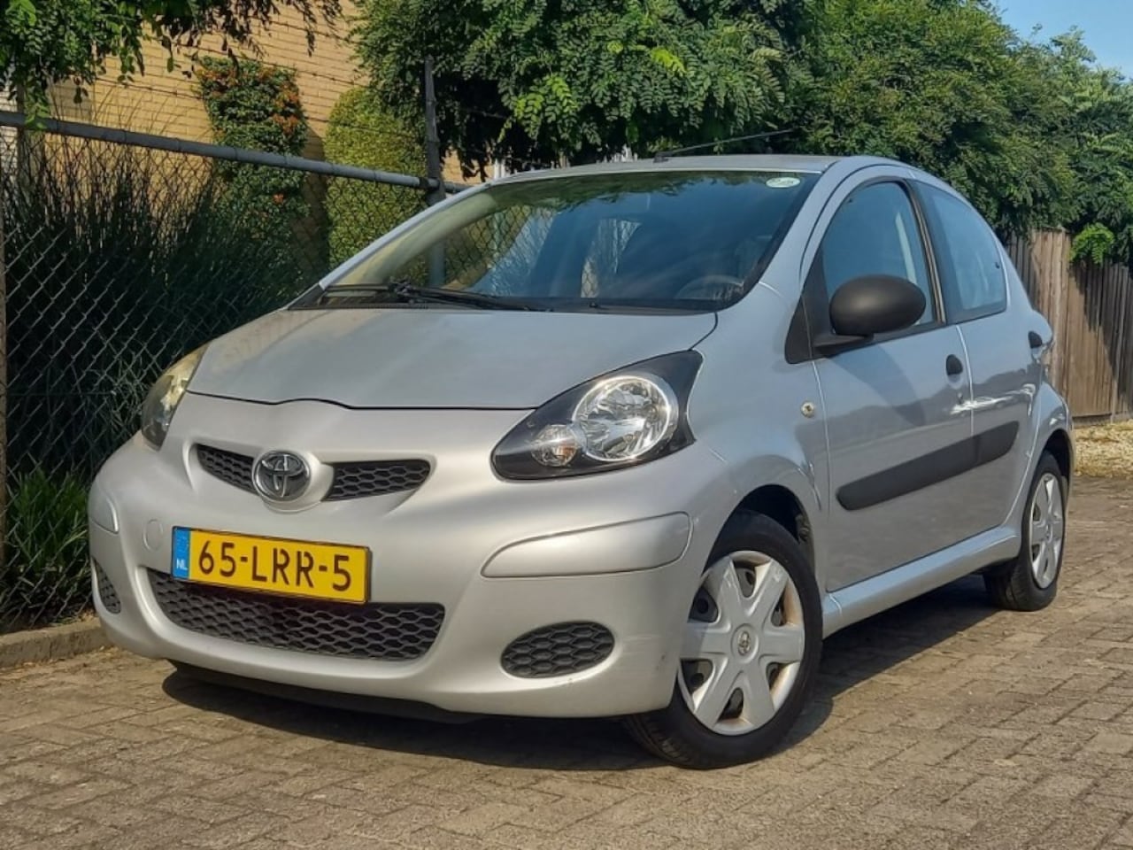 Toyota Aygo - 1.0-12v Access / Airco / 5 deurs - AutoWereld.nl
