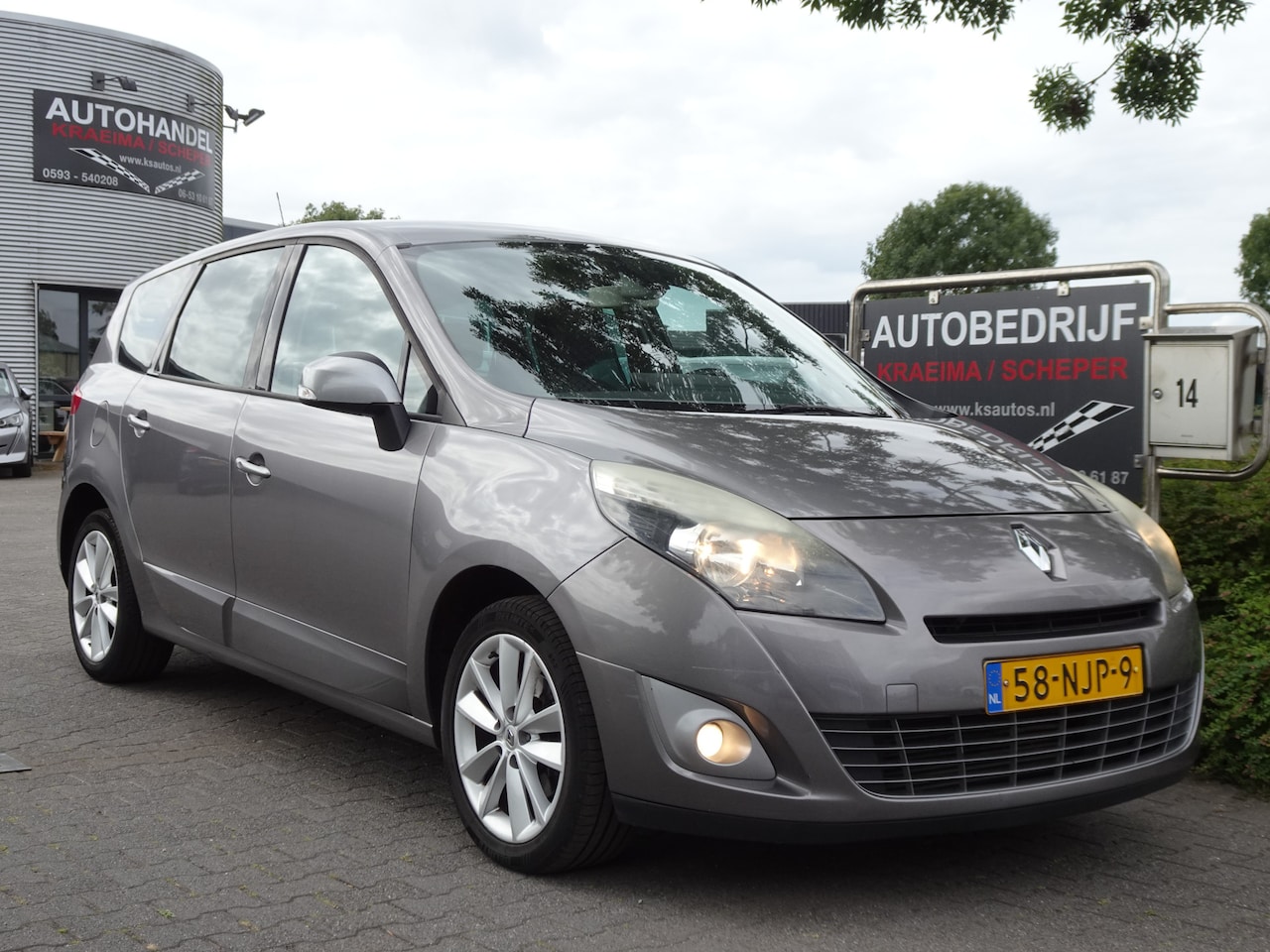 Renault Grand Scénic - 1.4 TCe Celsium 7p. 1.4 TCe Celsium 7-Pers. - AutoWereld.nl