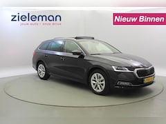 Skoda Octavia Combi - 1.5 TSI First Edition - Digitaal Cockpit, Panorama, Carplay, Cruise, Stoelverw
