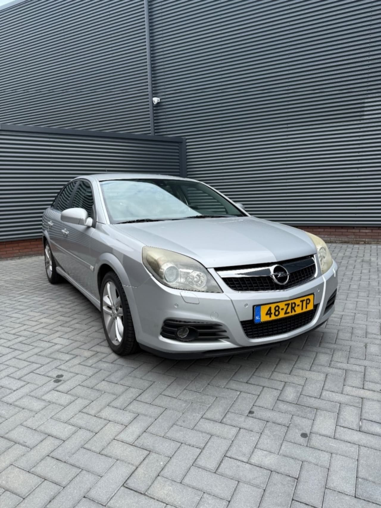 Opel Vectra GTS - GTS 1.8-16V Executive - Cruise - Climate control - AutoWereld.nl