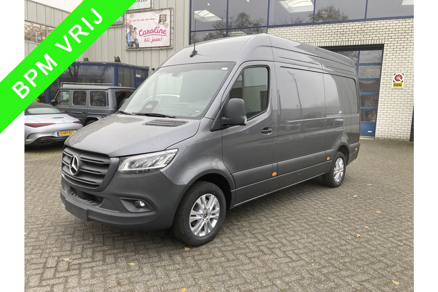 Mercedes-Benz Sprinter - 317 CDI L2H2 PRO 3500kg Trekgewicht, Alarm klasse 3 ,Geveerde stoel, LED verlichting - AutoWereld.nl