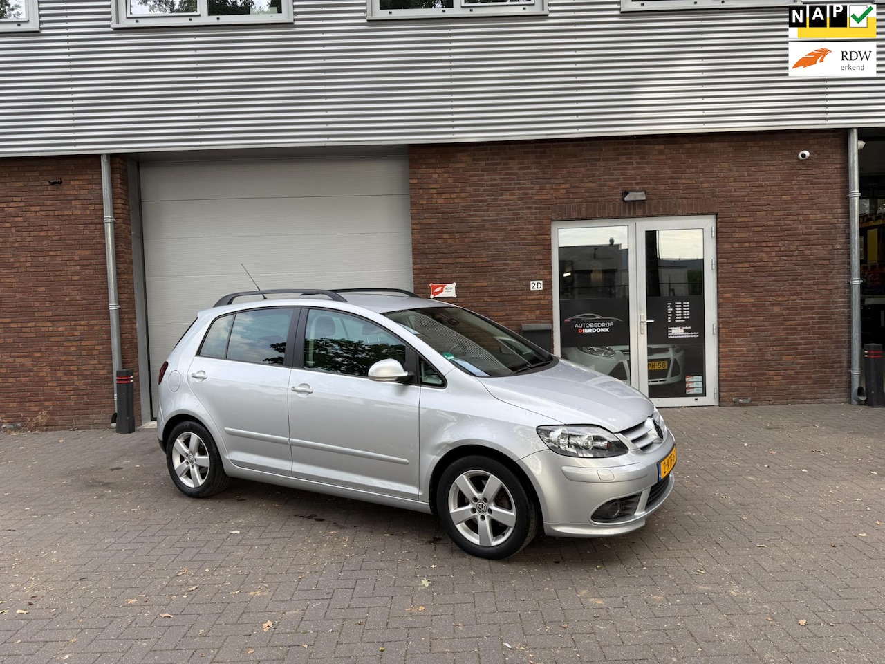 Volkswagen Golf Plus - 1.4 TSI Trendline|AUTOMAAT|NIEUWE APK|AIRCO - AutoWereld.nl