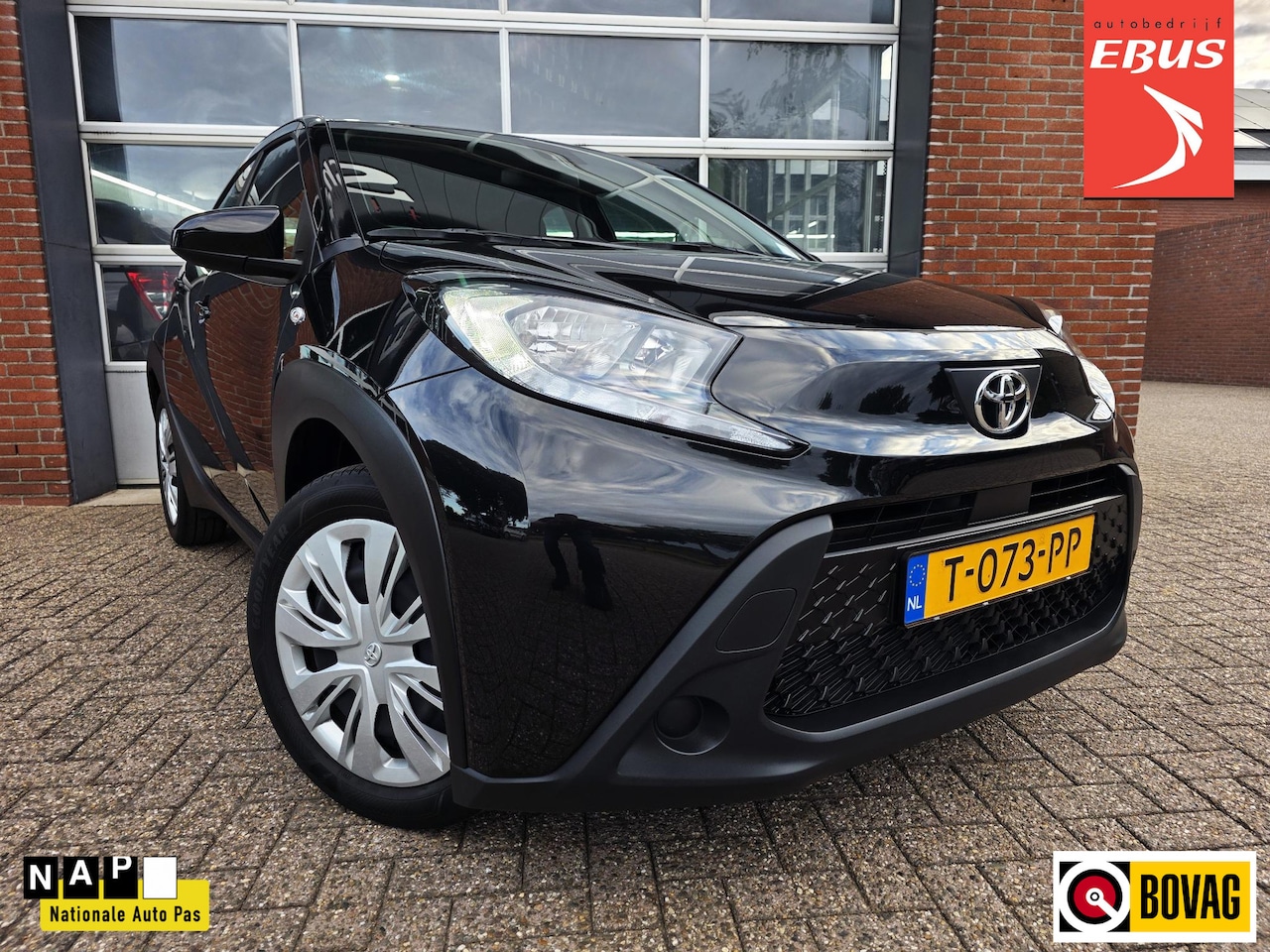 Toyota Aygo X - 1.0 VVT-i MT play 1.0 VVT-i MT Play - AutoWereld.nl