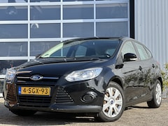 Ford Focus - 1.0 EcoBoost Trend 100PK | APK tot 27-09-2026 | Airco | Elektrische ramen voor | Isofix |