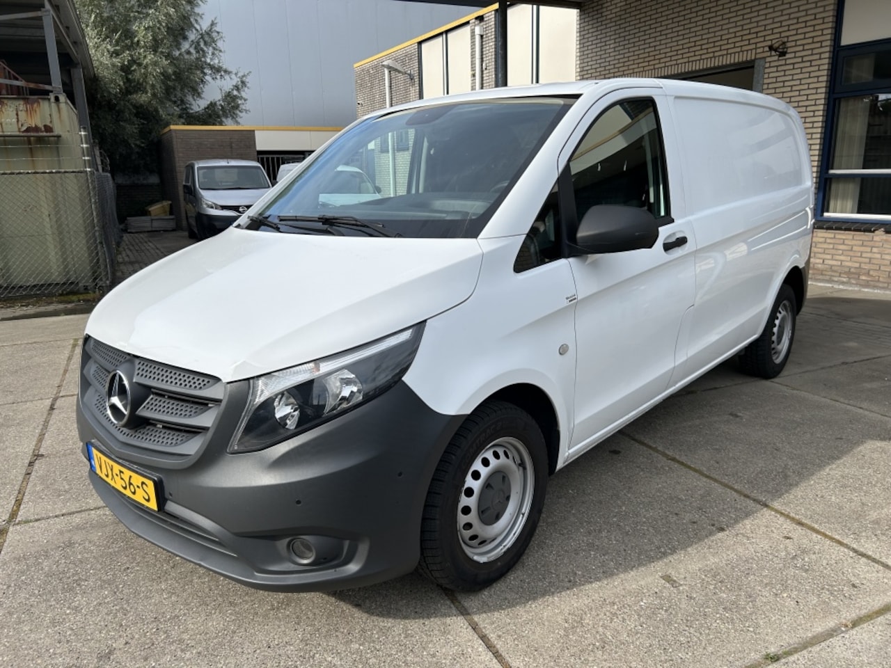 Mercedes-Benz Vito - 114 CDI NAVI EURO 6 - AutoWereld.nl