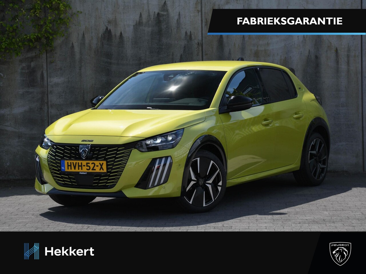 Peugeot 208 - GT 1.2 Hybrid 110pk Automaat PDC + CAM. VOOR | 17''LM | DODE HOEK | KEYLESS | APPLE-CARPLA - AutoWereld.nl