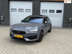 CUPRA Leon Sportstourer - 1.4 e-Hybrid VZ Copper Edition PANO/NAVI/LED/VIRTUAL