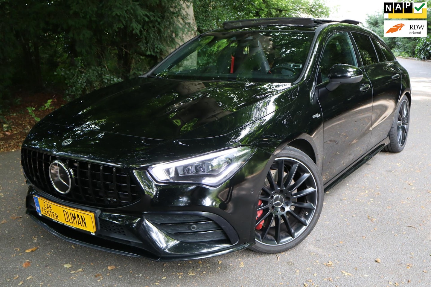 Mercedes-Benz CLA-klasse Shooting Brake - 35 AMG 4MATIC Pano Burmester Camera - AutoWereld.nl