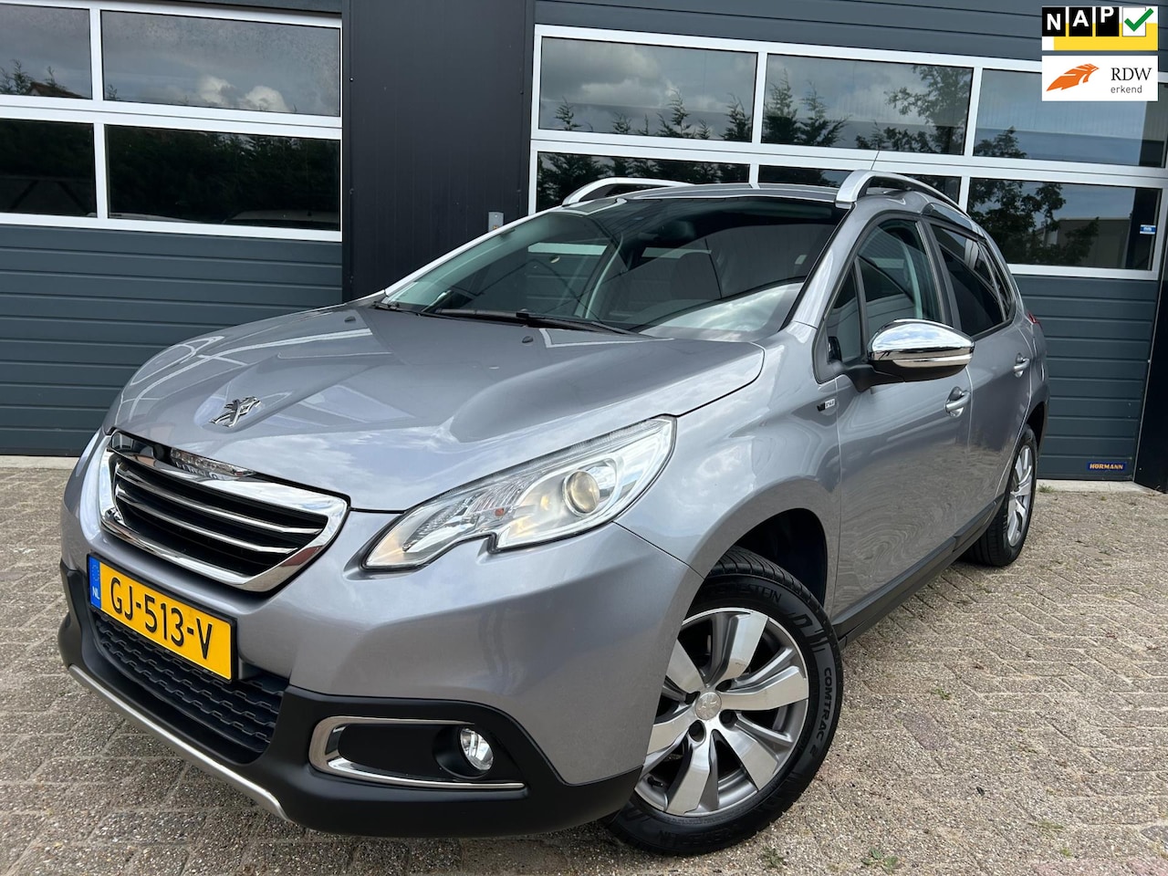 Peugeot 2008 - 1.2 PureTech|Airco|BT|Cruise control| - AutoWereld.nl