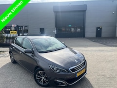 Peugeot 308 - 1.6 BlueHDi Panorama|Xenon|Keyless Entry&Start 2014