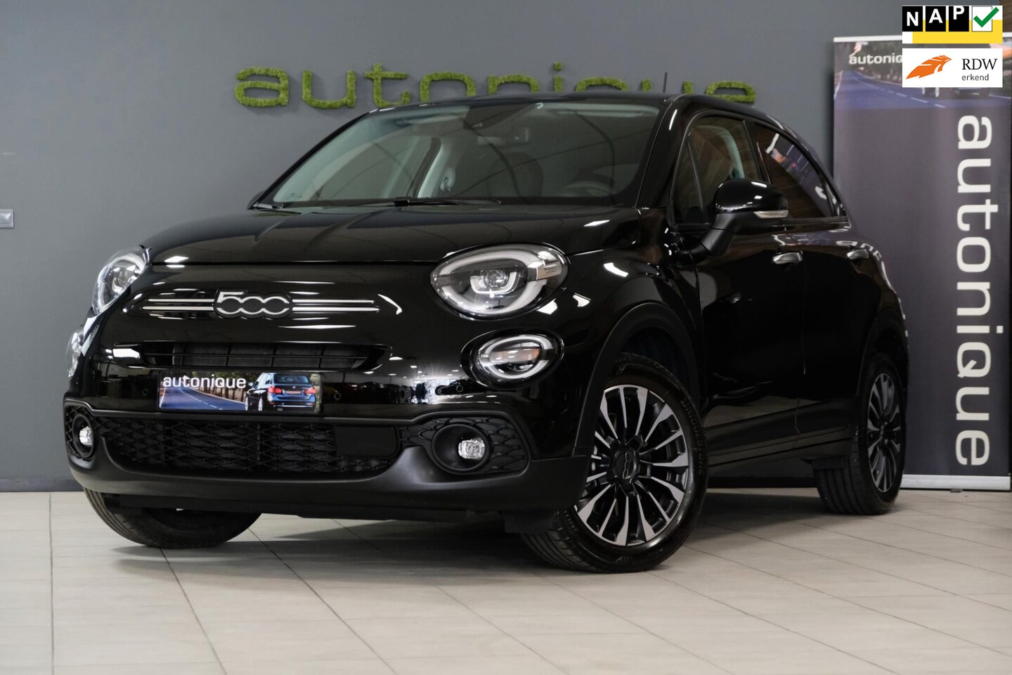 Fiat 500 X - 1.5 Hybrid *28.448km* Camera/U-Connect Navi/Blackpolish Velgen - AutoWereld.nl