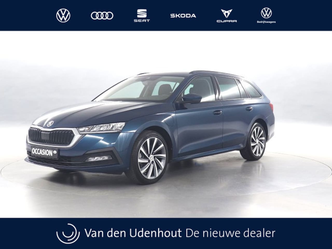 Skoda Octavia Combi - 1.4 TSI iV 204pk PHEV Business Edition / Adaptive Cruise / Navi / Camera - AutoWereld.nl
