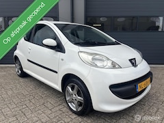 Peugeot 107 - 1.0-12V Uitvoering // Apk Aug 2026