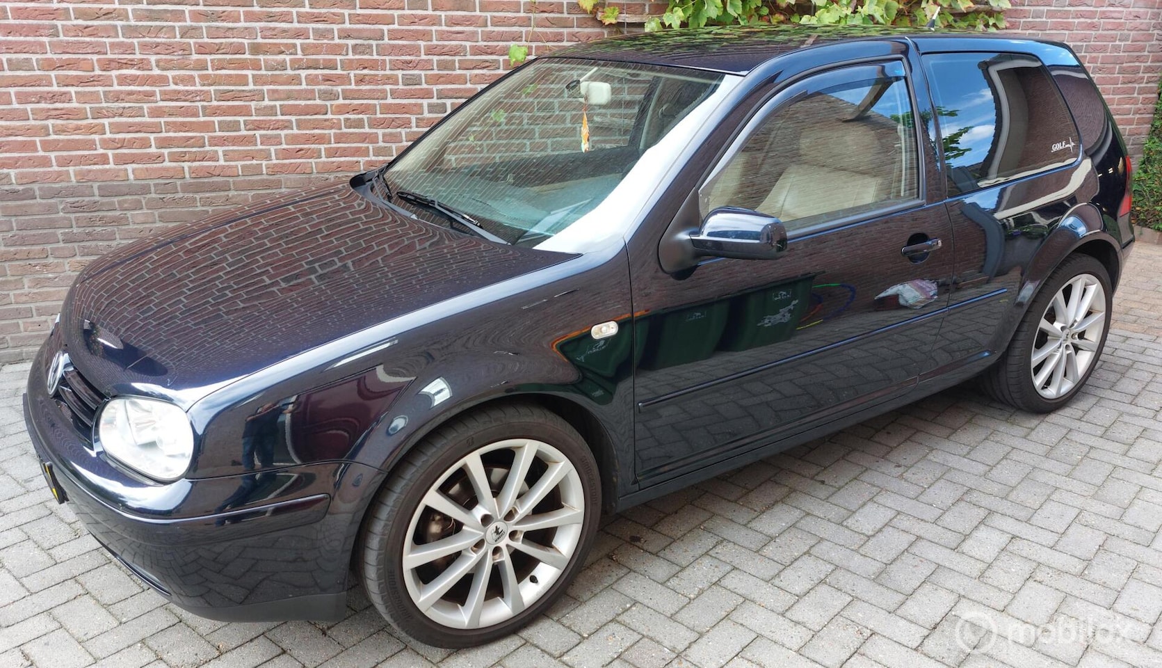 Volkswagen Golf - GTI 1.8-20V Turbo Highline (LEER/Stage 1) - AutoWereld.nl
