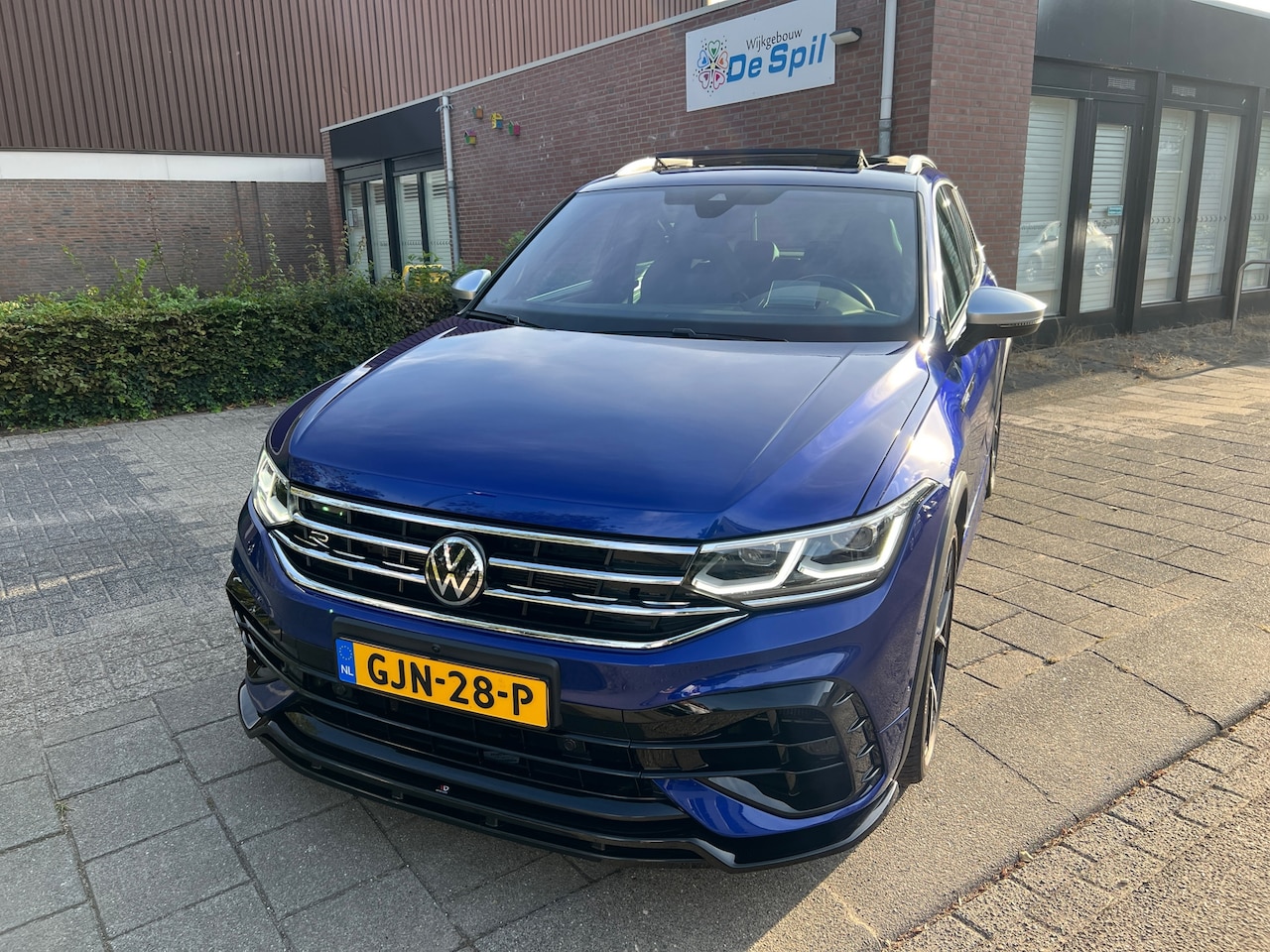 Volkswagen Tiguan - 2.0 TSI R 4Motion - AutoWereld.nl
