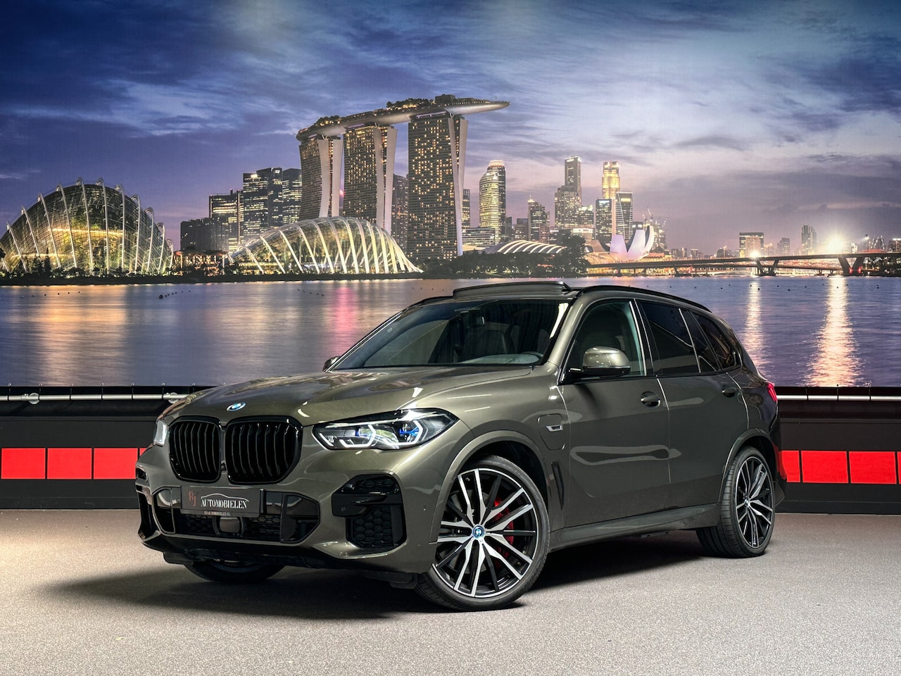 BMW X5 - xDrive45e High Executive B&W|Skylounge|Alcantara|Diamant|Trekhaak|BTW - AutoWereld.nl