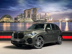 BMW X5 - xDrive45e High Executive B&W|Skylounge|Alcantara|Diamant|Trekhaak|BTW