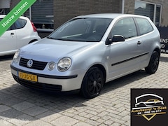 Volkswagen Polo - 1.4-16V Comfortline | automaat | airco |
