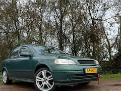 Opel Astra - 1.6-16V GL