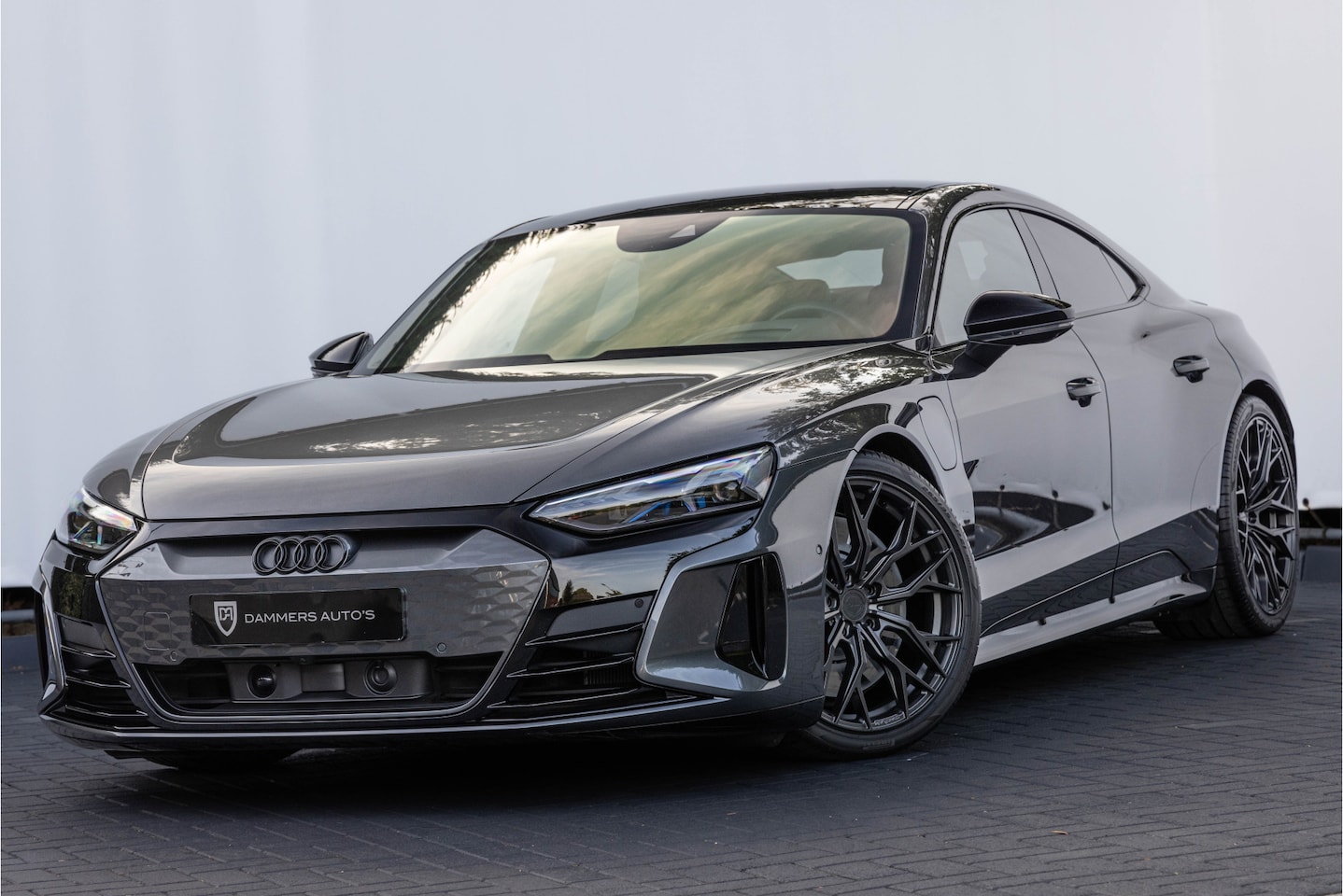 Audi e-tron GT - RS 600pk Quattro Pano B&O 4-wielsturing HuD 21'' Carbon - AutoWereld.nl