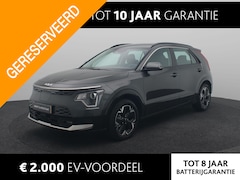 Kia Niro EV - DynamicLine 64.8 kWh | SOH 100% | Navigatie | Climate Control | Lm velgen | Parkeersensore