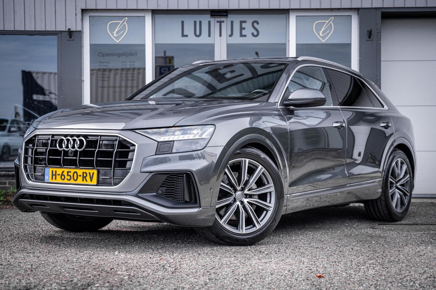Audi Q8 - 55 TFSI quattro Pro Line+ S-line I Panodak I RS-zetels I Luchtvering I 360° I Matrix I B&O - AutoWereld.nl