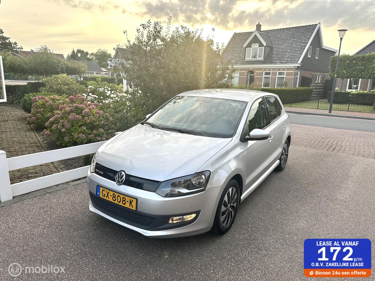 Volkswagen Polo - 1.0 TSI 95PK BlueMotion Edition CARPLAY NAVIGATIE PARKEERSENSOREN CRUISE CONTROLE NETTE AU - AutoWereld.nl