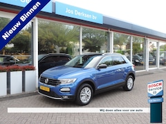 Volkswagen T-Roc - 1.5 TSI Style DSG - Camera | DAB | PDC v+a | Alarm | Trekhaak