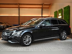 Mercedes-Benz C-klasse Estate - 180 Edition 1 - Panoramadak - Trekhaak - Leer - Stoelverwarming - Ambianceverlichting