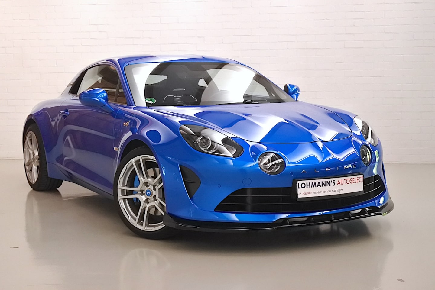 Alpine A110 - 1.8 Turbo Pure 300 pk - Evox - KW - Life 110 - PedalBox - Brembo - AutoWereld.nl