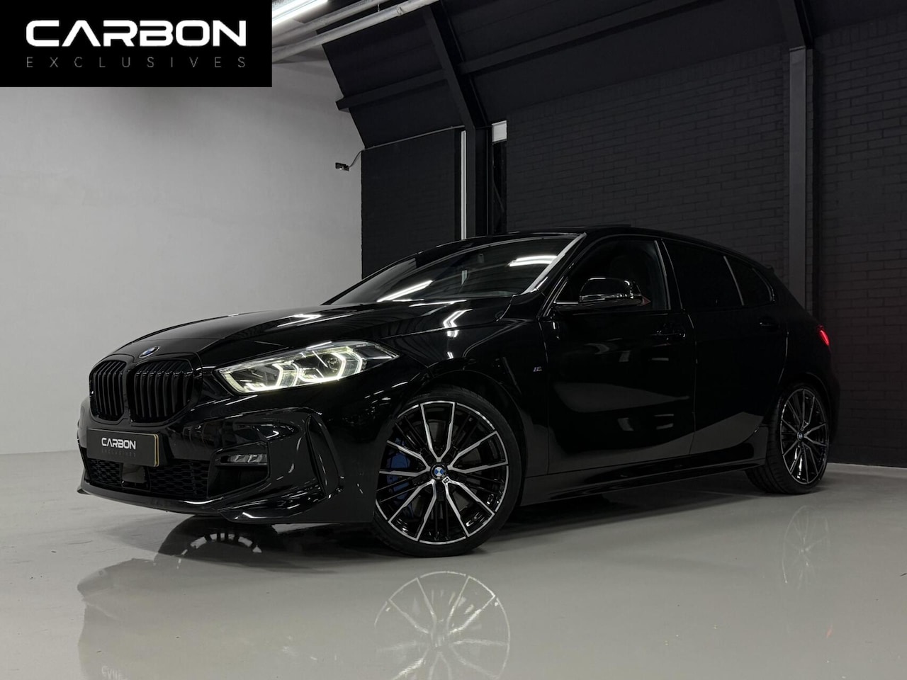 BMW 1-serie - 118i M Sport | NL | Pano | Harman | Head | Sfeer - AutoWereld.nl