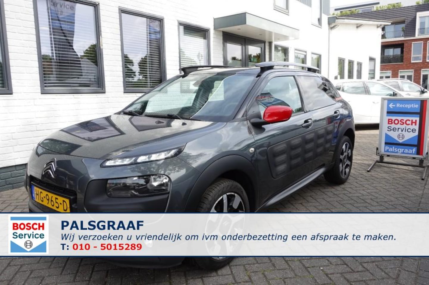 Citroën C4 - 1.2 E-THP SHINE Nw distributie - AutoWereld.nl