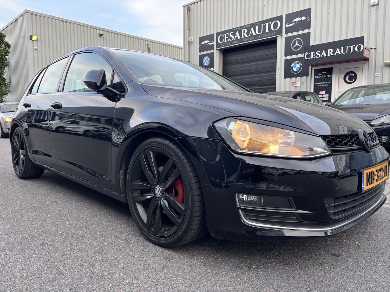 Volkswagen Golf - 1.4 TSI AUTOMAAT / ORGINEEL NL AUTO / 126 DKM / 200 PK - AutoWereld.nl