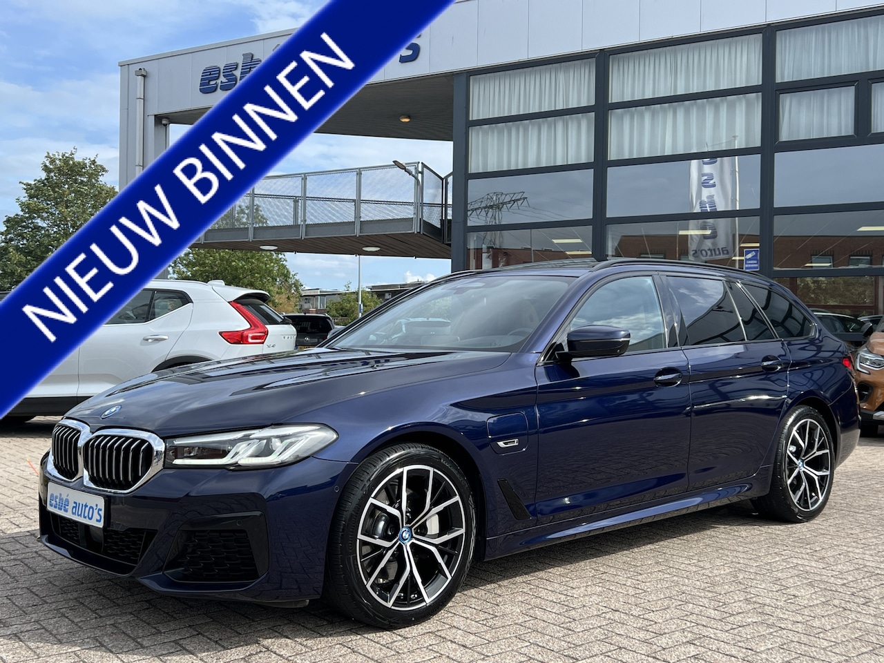 BMW 5-serie Touring - 530e M-Sport Business Edition Plus Panoramadak Driving Ass Prof Keyless Rondzicht Camera E - AutoWereld.nl