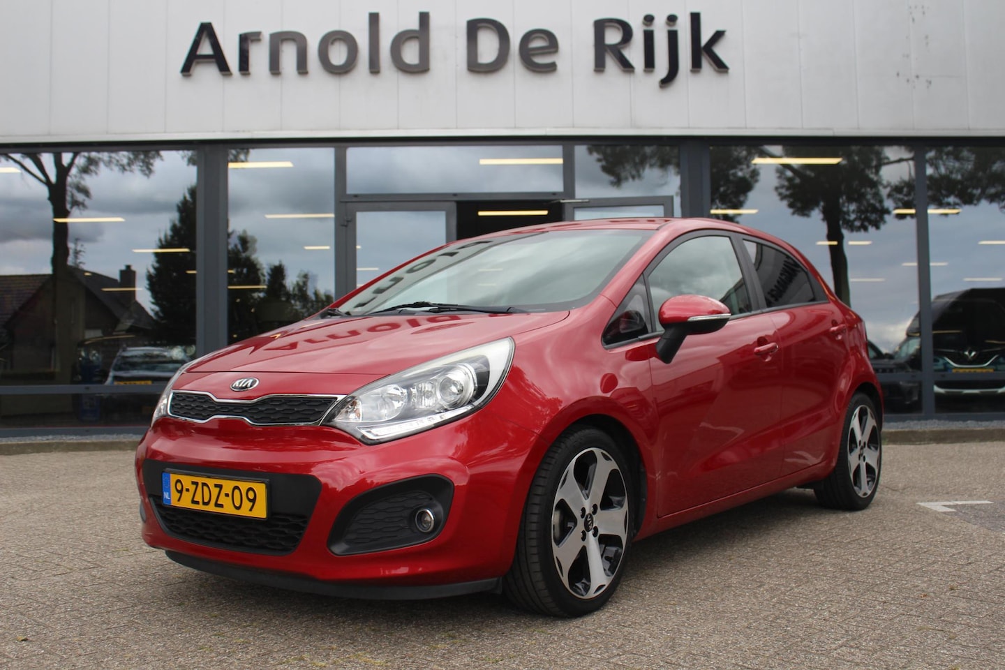 Kia Rio - 1.2 CVVT ExecutiveLine 1.2 CVVT ExecutiveLine - AutoWereld.nl