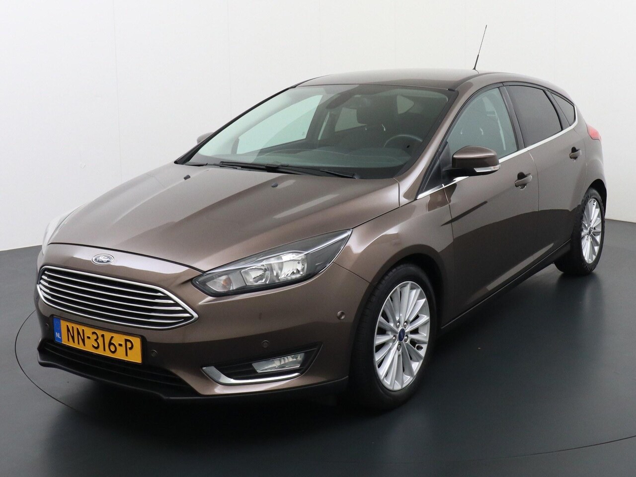 Ford Focus - 1.0 EcoBoost Titanium 1.0 EcoBoost Titanium - AutoWereld.nl