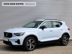 Volvo XC40 - 2.0 B4 Plus Dark Automaat / All seasonbanden / Trekhaak / Verwarmd voorruit