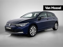 Volkswagen Golf - 1.4 eHybrid Style 204 PK | Dealer onderhouden | Plug-In | ArtVelours | Navigatie | Achteru