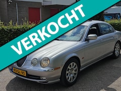 Jaguar S-type - 3.0 V6 Executive