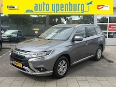 Mitsubishi Outlander - 2.4 PHEV Pure * Carplay * Leder / Alcantara Bekleding * Climate Controll
