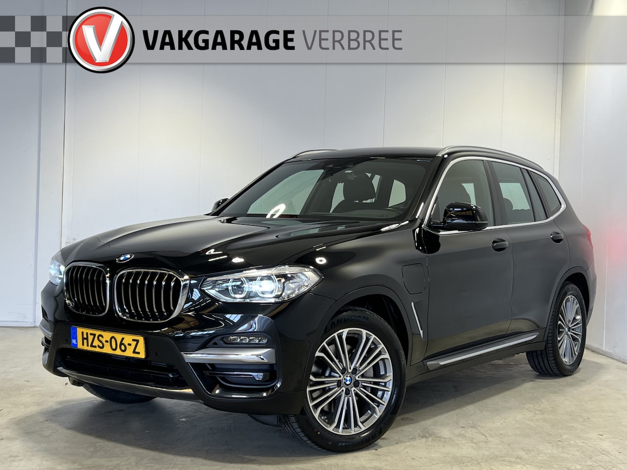 BMW X3 - xDrive30e High Executive | Navigatie | LM Velgen 19" | Lederen Bekleding | Cruise Control - AutoWereld.nl