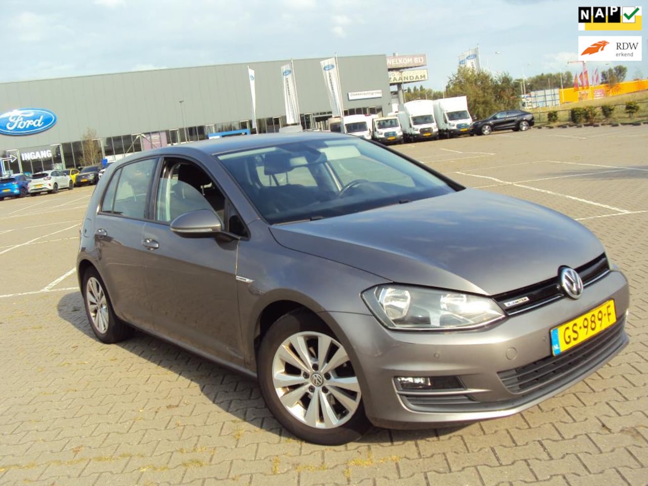 Volkswagen Golf - 1.0 TSI Comfortline 1.0 TSI Comfortline - AutoWereld.nl