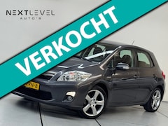 Toyota Auris - 1.8 Full Hybrid Limited Aut Navi Camera Trekhaak