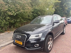 Audi Q5 - 2.0 TFSI quattro Pro Line S Pano Aut. Motor kapot