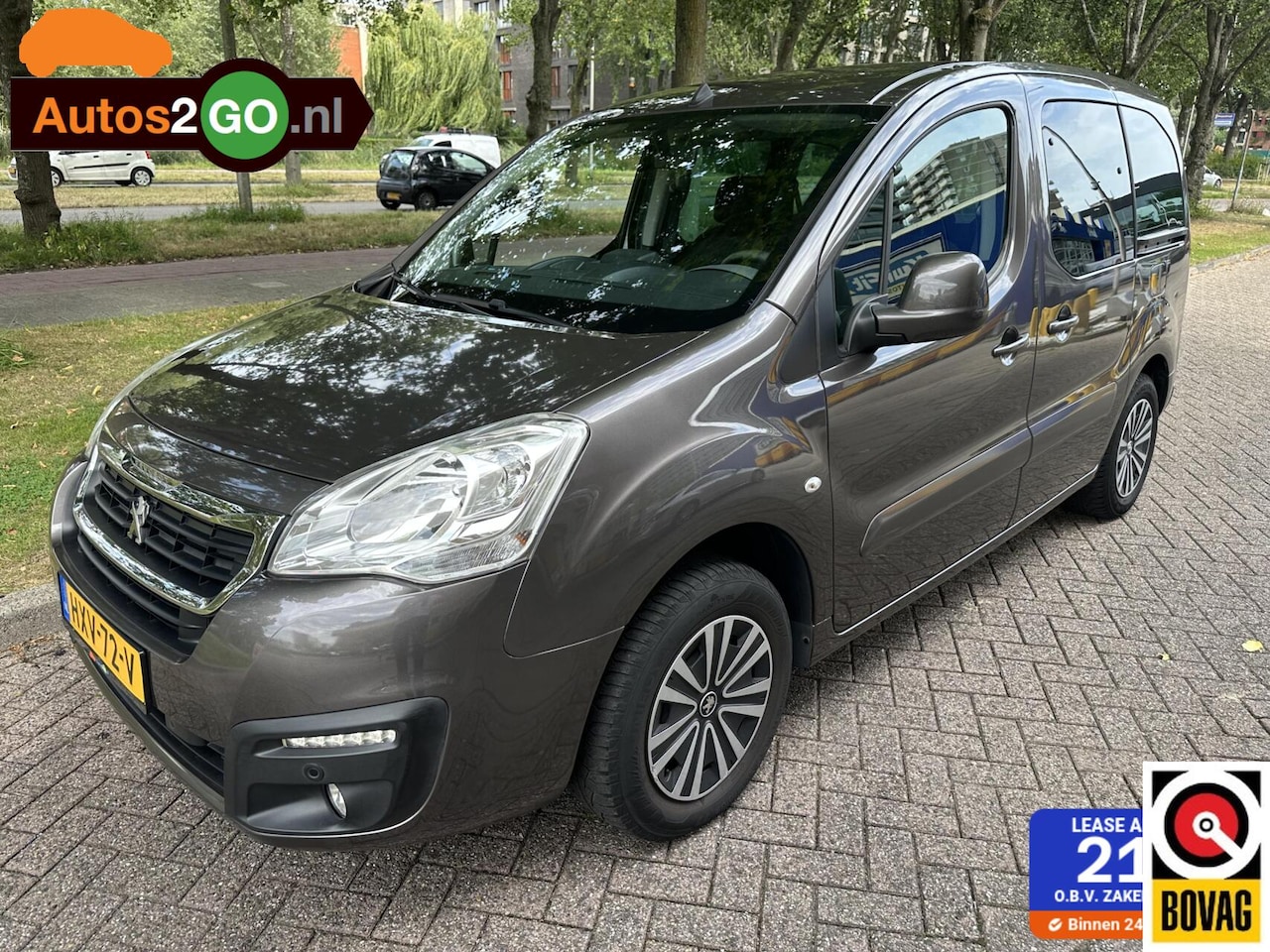 Peugeot Partner Tepee - 1.2 PureTech Active 1.2 PureTech Active - AutoWereld.nl