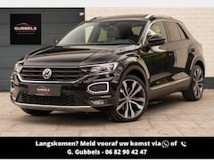 Volkswagen T-Roc - 2.0 TSI 4Motion R-Line / Pano /Virtual /Beats / Led