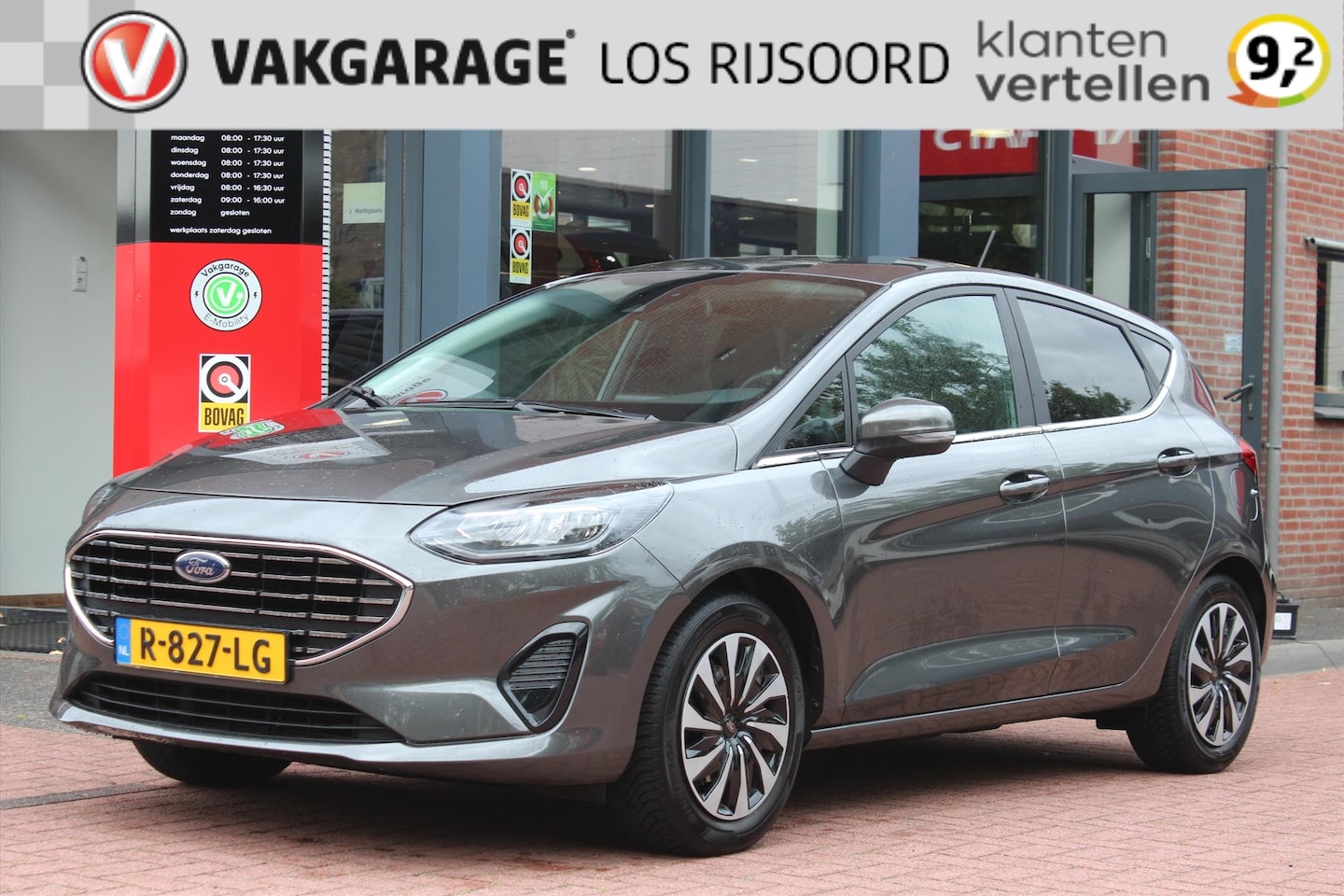 Ford Fiesta - 1.0 EcoBoost Hybrid *Titanium* | Carplay | Cruise & Climate Control | Privacy | Orig. NL | - AutoWereld.nl