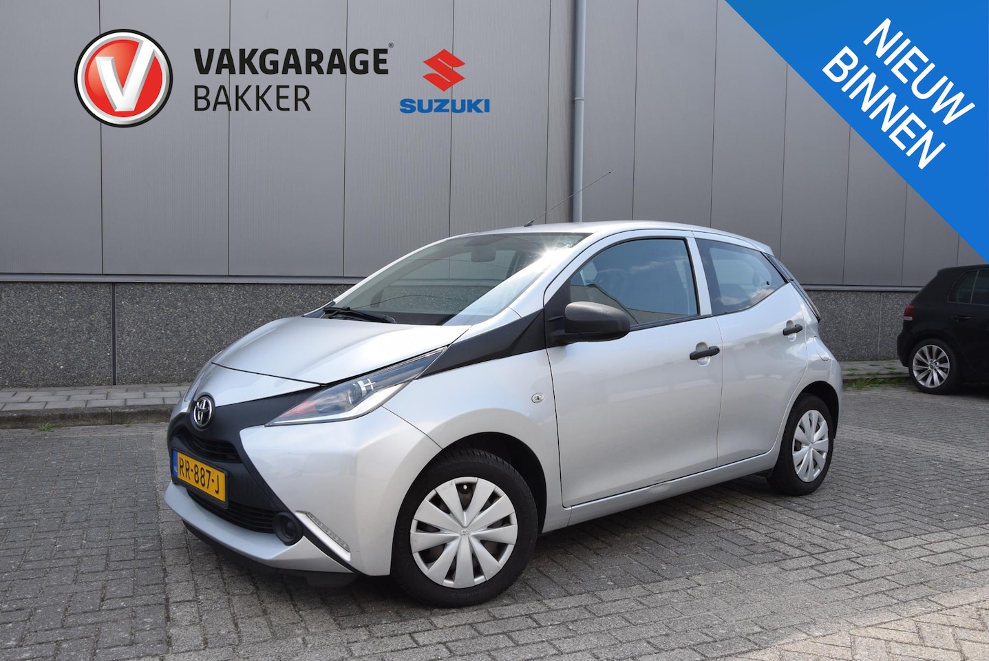 Toyota Aygo - 1.0 VVT-i x-fun | Dealer onderhouden | 1e eigenaar | Cruise control | - AutoWereld.nl